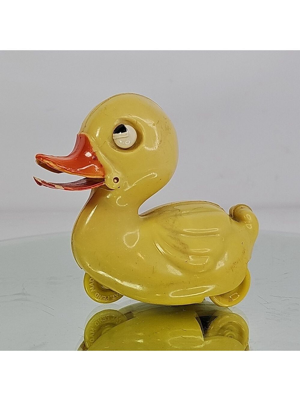 VIDEO England Wind Up Duck Toy Yellow Working! See Video. Great Britain UK RARE